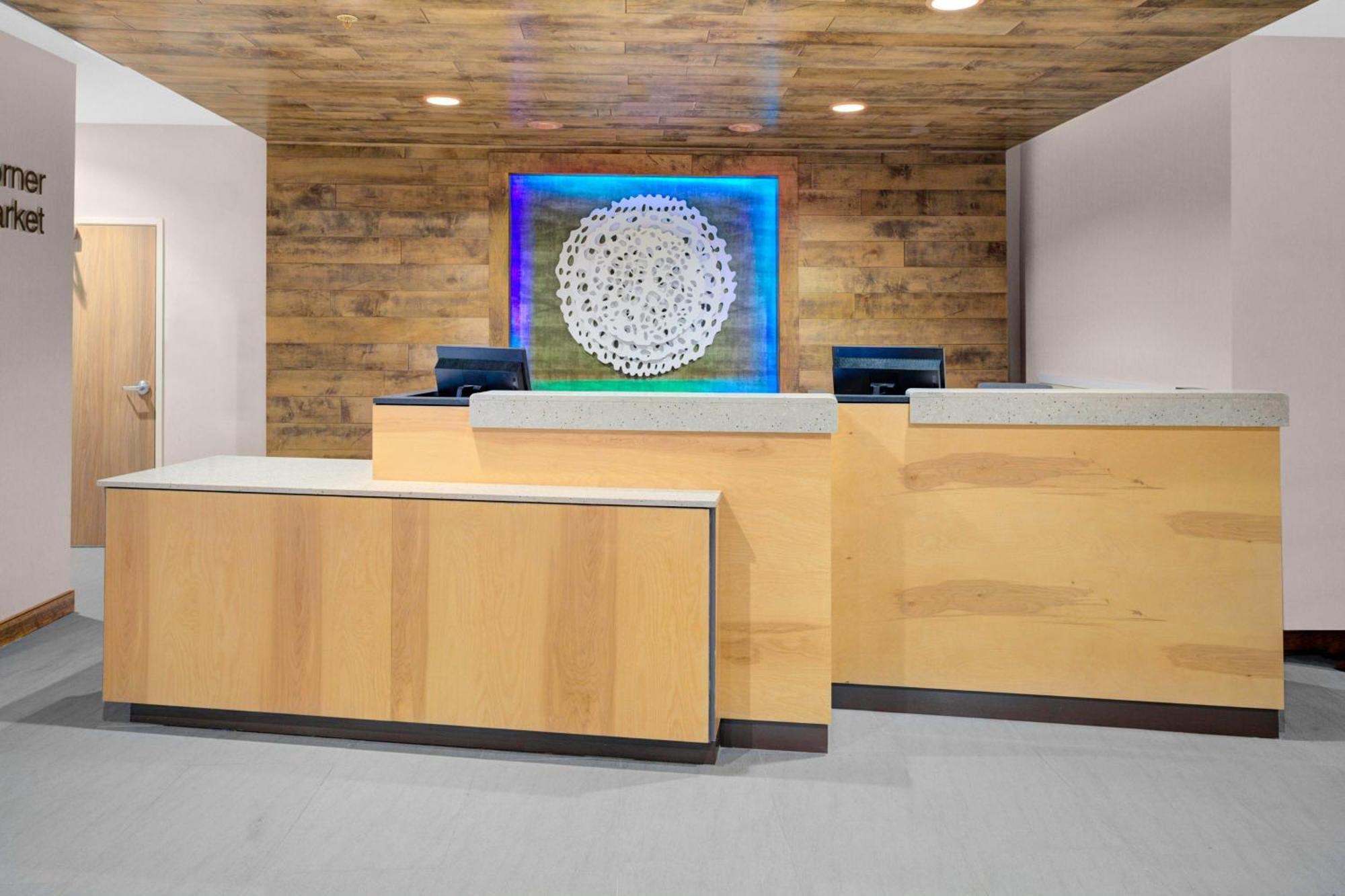 Fairfield Inn & Suites By Marriott Roanoke Salem Bagian luar foto